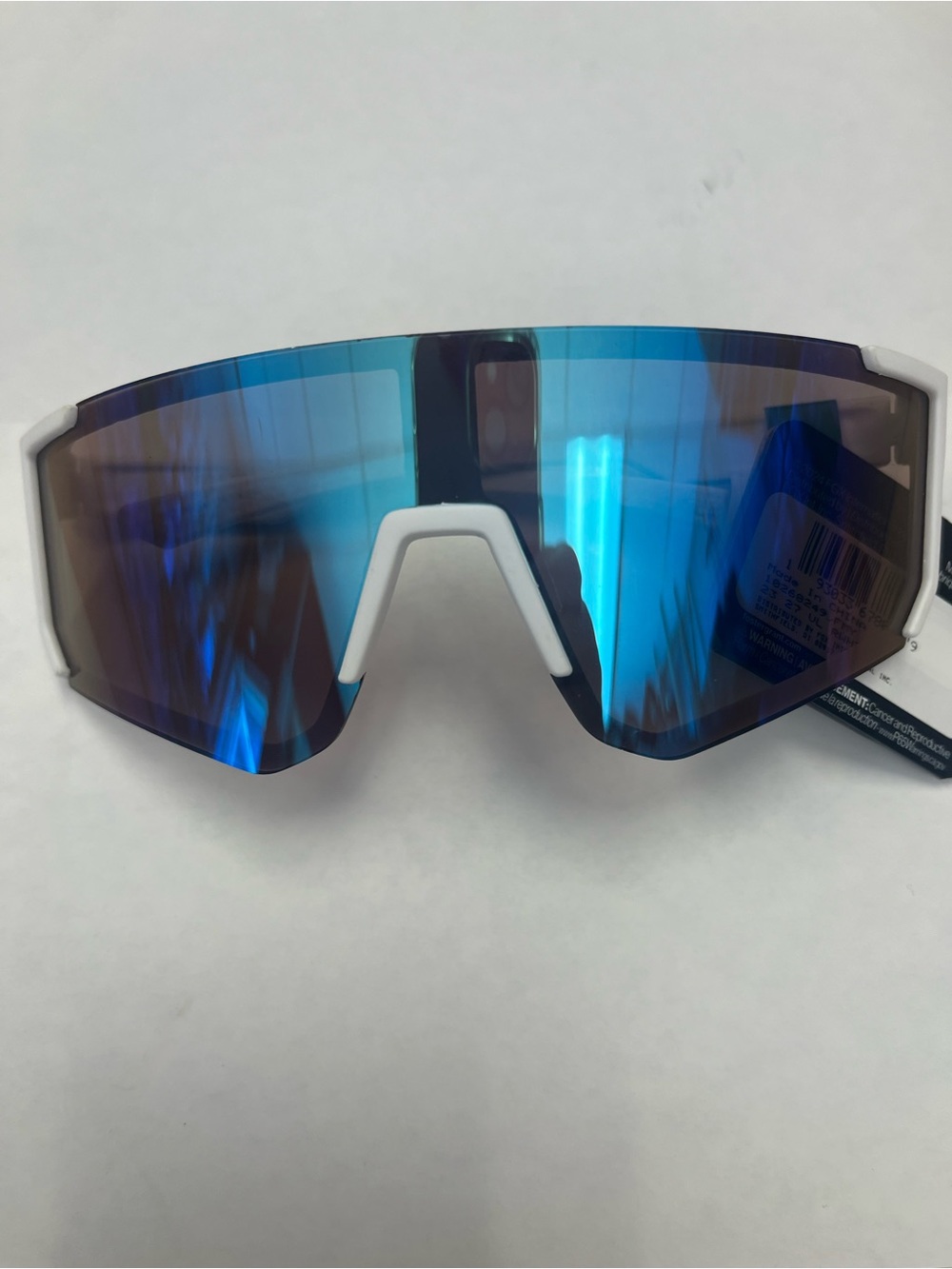 Foster Grant Caliblue Mirrored Single-Lens Sports Sunglasses with White Accents